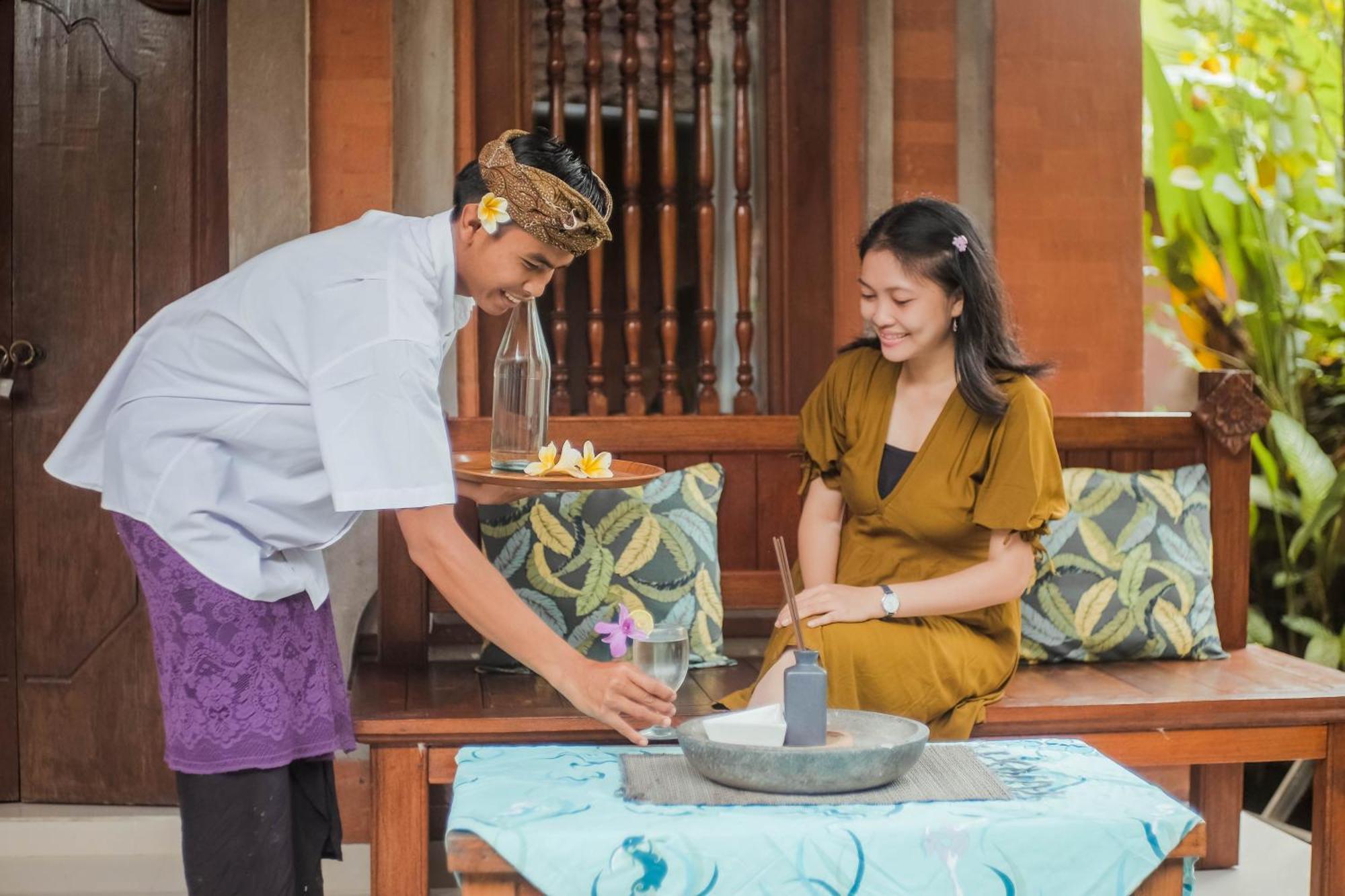 Nirwa 1 Ubud Guesthouse Eksteriør billede